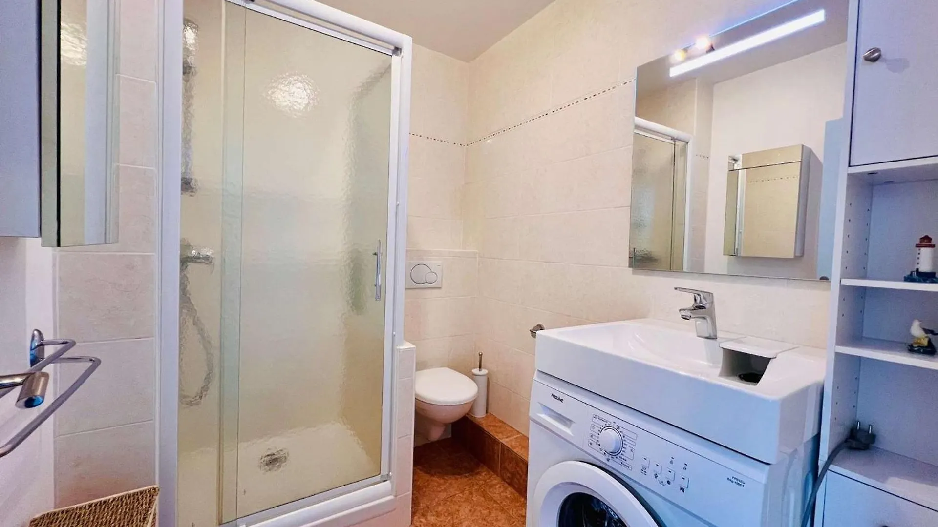 Quiberon - Studio 38M² Avec Balcon Face Mer Et Parking - Fr-1-478-294 0*,